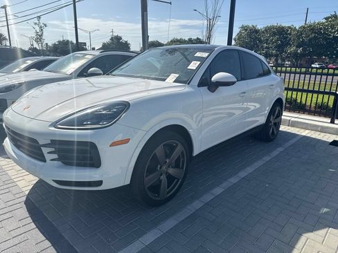 Certified 2023 Porsche Cayenne S AWD/4WD image 6