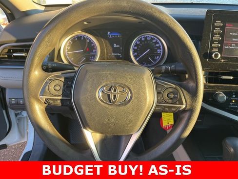Used 2021 Toyota Camry LE image 17