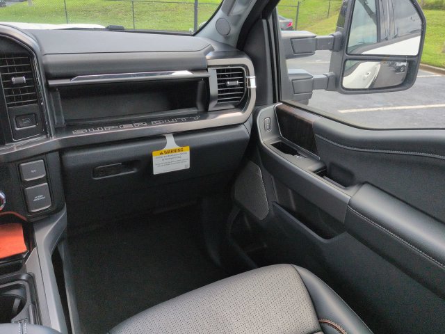 New 2026 Ford F250 Lariat w/ Black Appearance Package AWD/4WD image 17