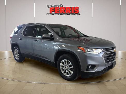 Used 2020 Chevrolet Traverse LT FWD image 3