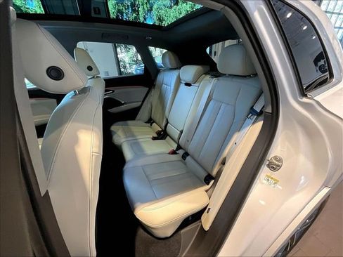 Certified 2025 Audi Q5 Premium w/ Convenience Package AWD/4WD image 25