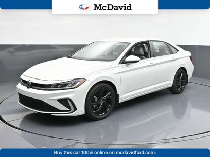 Used 2025 Volkswagen Jetta SE w/ Black Wheel Package