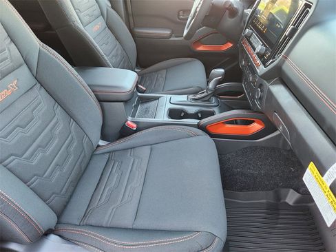 New 2026 Nissan Frontier Pro-X w/ Pro-X Convenience Package image 10