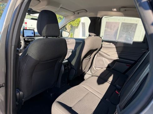 Used 2025 Ford Escape Active image 16