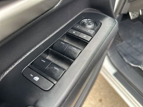 Certified 2025 Toyota Tacoma TRD Sport w/ TRD Sport Premium Package image 9