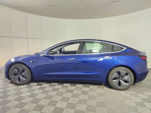 Used 2020 Tesla Model 3 Long Range image 4