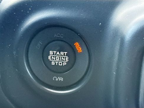 Used 2022 Jeep Wrangler Unlimited Sahara w/ LED Lighting Group image 22