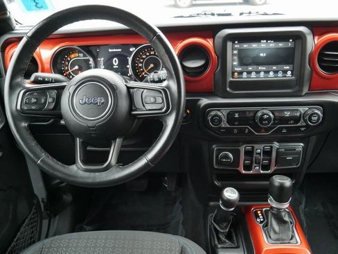 Used 2021 Jeep Wrangler Unlimited Sport image 15