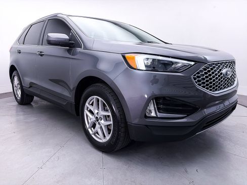 Used 2024 Ford Edge SEL w/ Convenience Package AWD/4WD image 10
