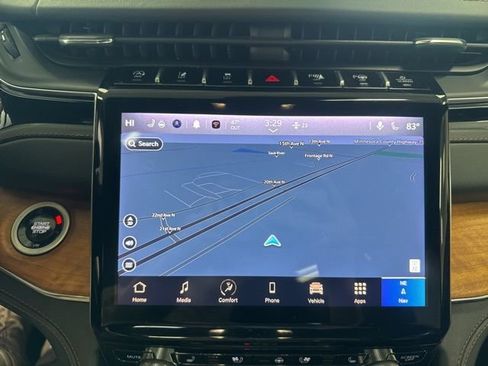 Used 2024 Jeep Grand Cherokee Summit image 48