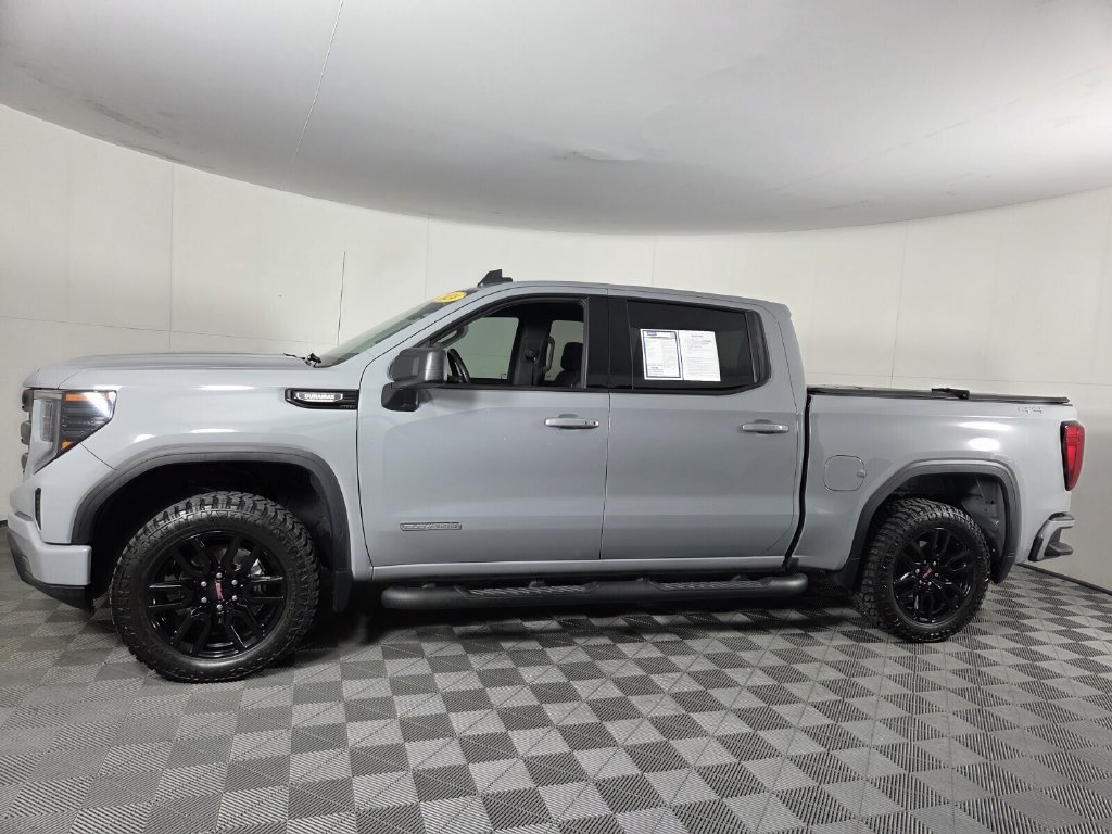 Used 2024 GMC Sierra 1500 Elevation AWD/4WD image 9