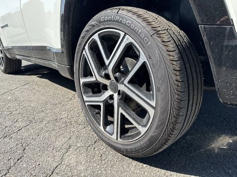 New 2025 Jeep Compass Limited w/ Elite Group image 16