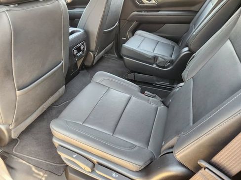 Used 2022 Chevrolet Tahoe Z71 AWD/4WD image 21