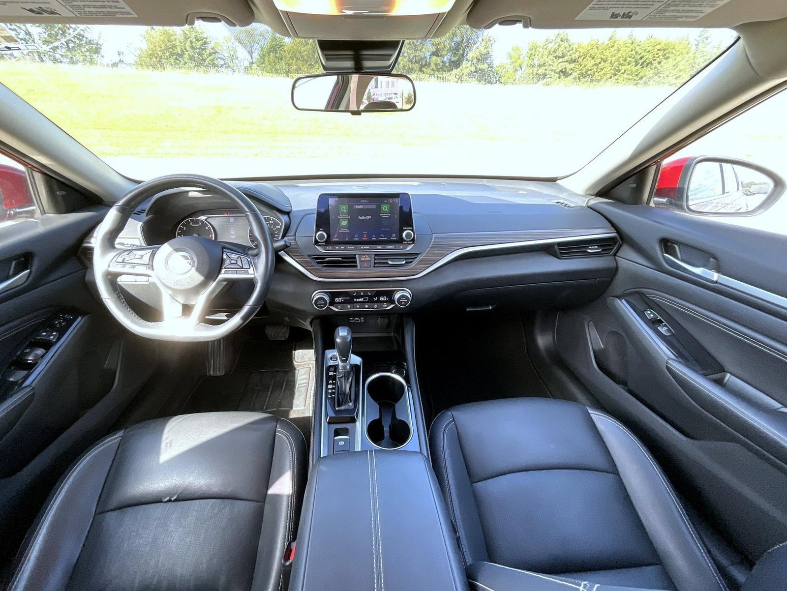 Used 2022 Nissan Altima 2.5 SL FWD image 15