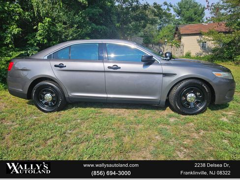Used 2017 Ford Taurus Police Interceptor AWD w/ Ready For The Road Package image 7