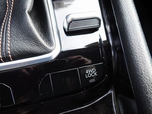 Used 2022 Jeep Compass Limited image 25