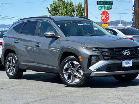 New 2026 Hyundai Tucson SEL AWD/4WD image 2