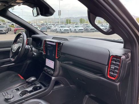 Used 2025 Ford Ranger Raptor AWD/4WD image 18