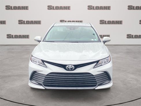 Used 2024 Toyota Camry LE w/ Convenience Package image 3