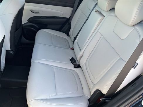 Certified 2025 Hyundai Tucson SEL image 37