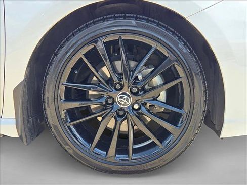 Used 2021 Toyota Camry XSE FWD image 24