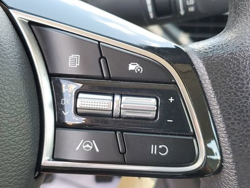 Used 2023 Kia Forte LXS FWD image 13