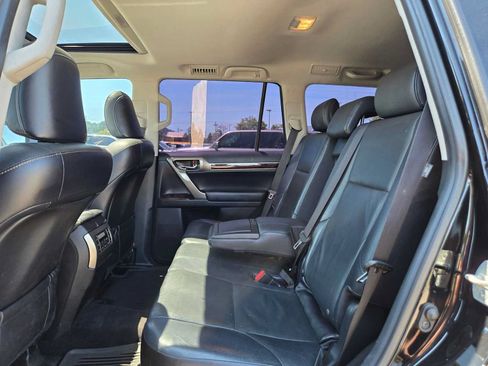 Used 2017 Lexus GX 460 Premium w/ Premium Package AWD/4WD image 20