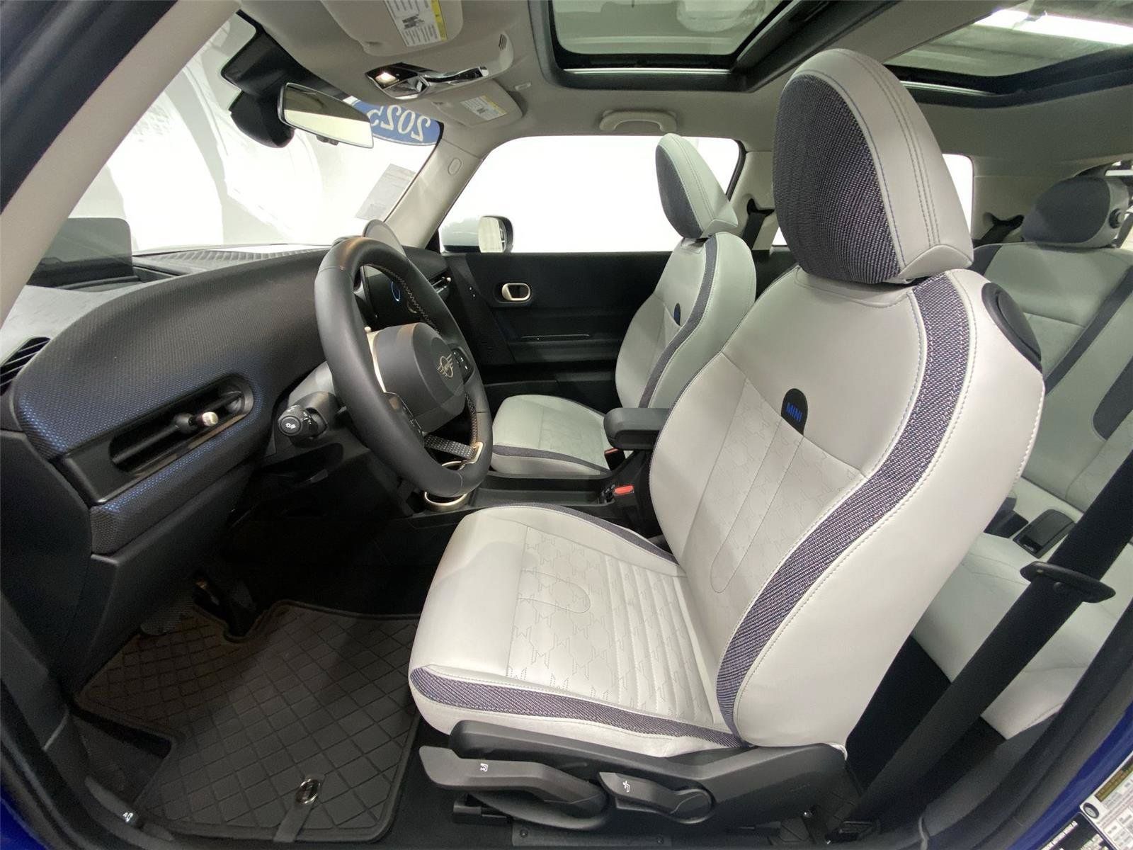 Used 2025 MINI Cooper S FWD image 17