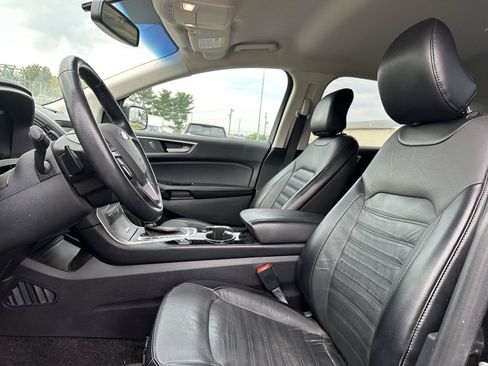 Used 2018 Ford Edge SEL w/ Equipment Group 201A AWD/4WD image 11