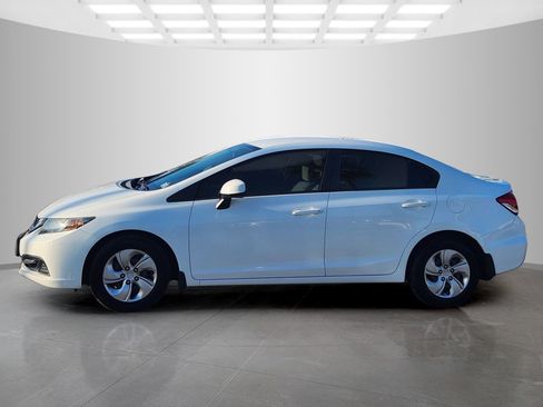 Used 2013 Honda Civic LX image 4