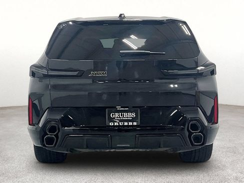 Used 2024 BMW XM AWD/4WD image 4