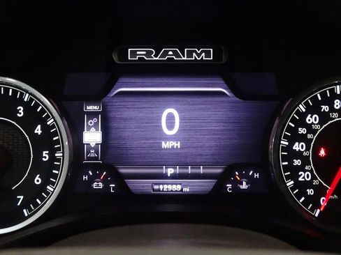 Used 2025 RAM 1500 Laramie image 41