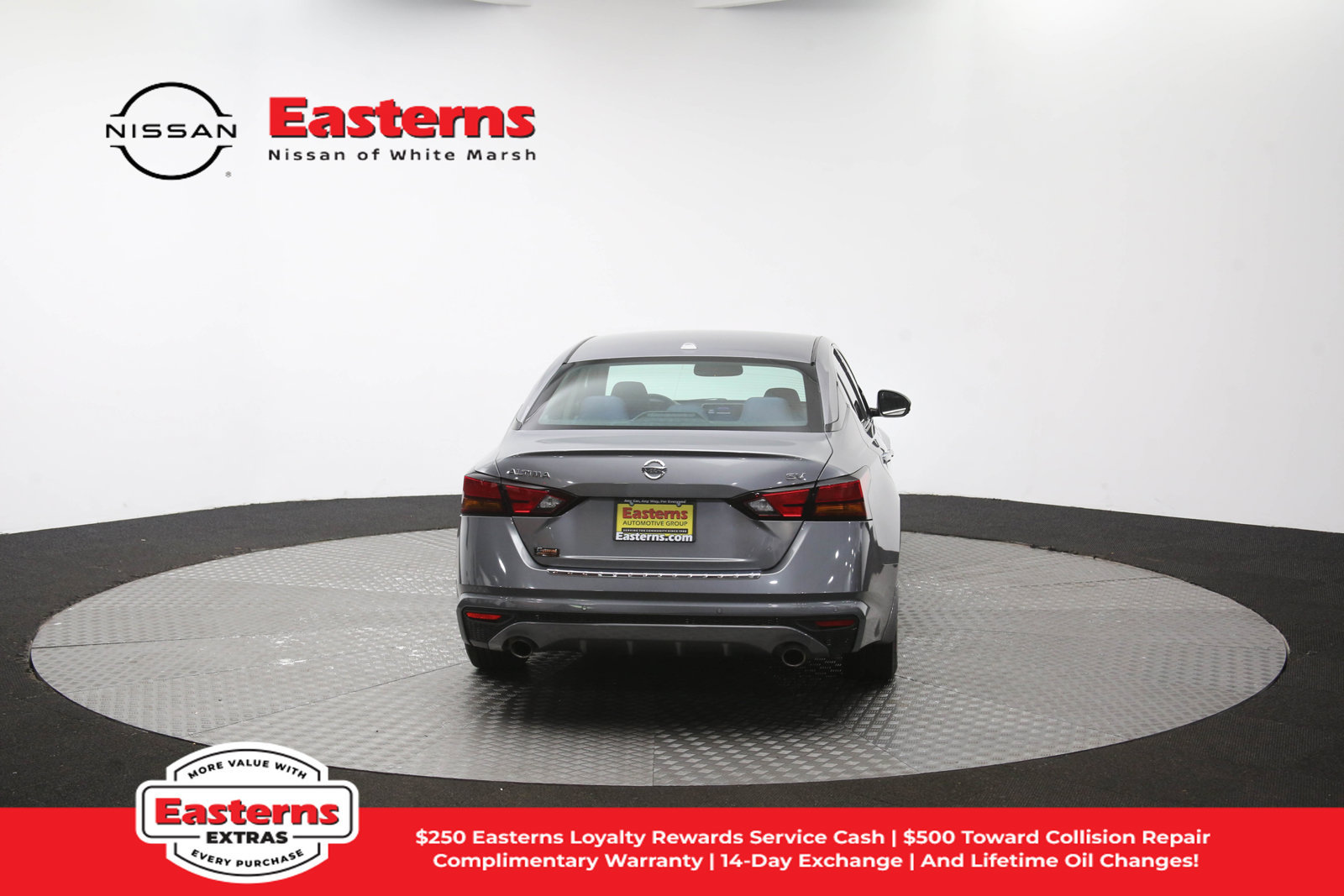 Used 2020 Nissan Altima 2.5 SV FWD image 38