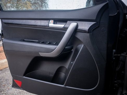 Used 2015 Kia Sorento EX image 20