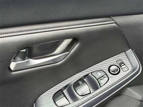 Certified 2023 Nissan Sentra SV image 22