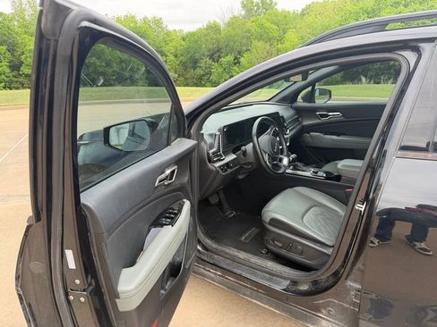 Used 2023 Kia Sportage X-Line w/ X-Line Premium Package AWD/4WD image 9