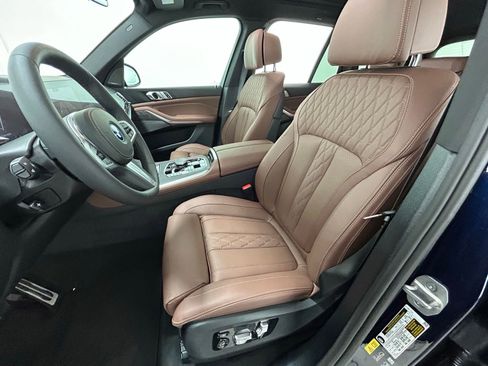 Used 2026 BMW X5 xDrive50e w/ M Sport Package image 30