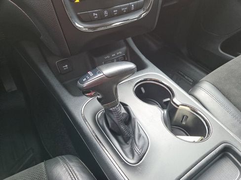 Used 2018 Dodge Durango GT image 17