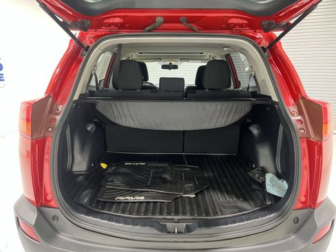 Used 2014 Toyota RAV4 XLE AWD/4WD image 23