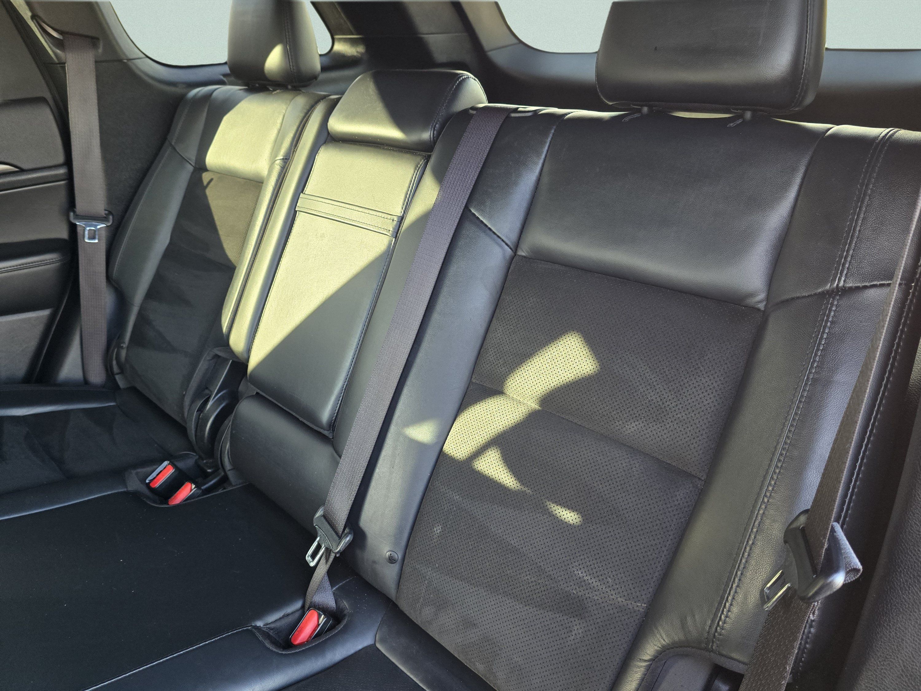 Used 2020 Jeep Grand Cherokee Altitude AWD/4WD image 5