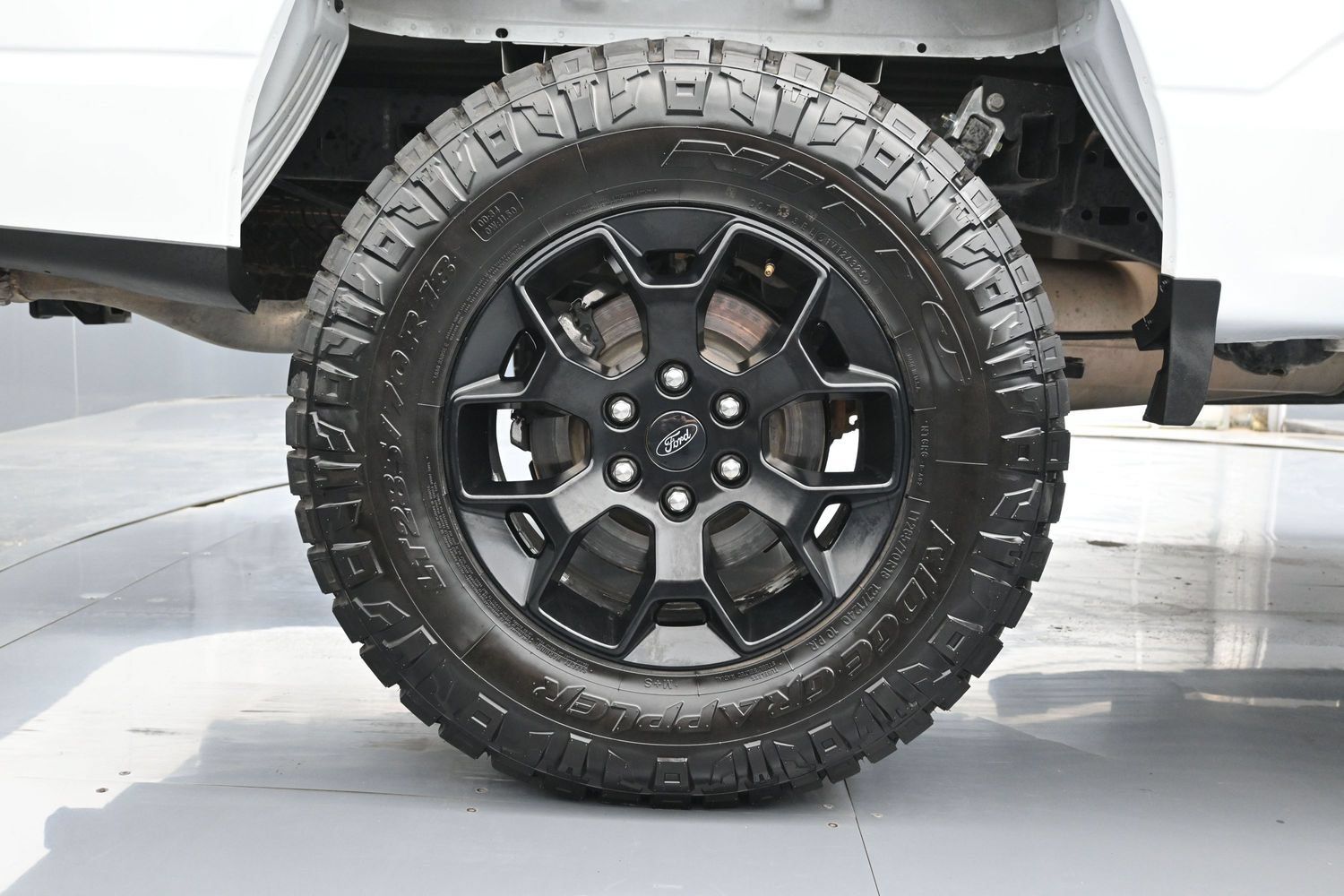 Used 2025 Ford F150 STX w/ Equipment Group 201A FX4 AWD/4WD image 18