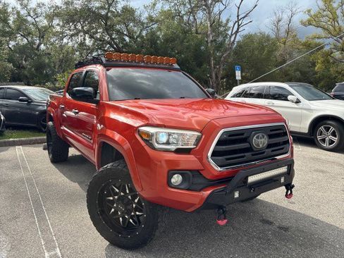 Used 2018 Toyota Tacoma SR5 image 4