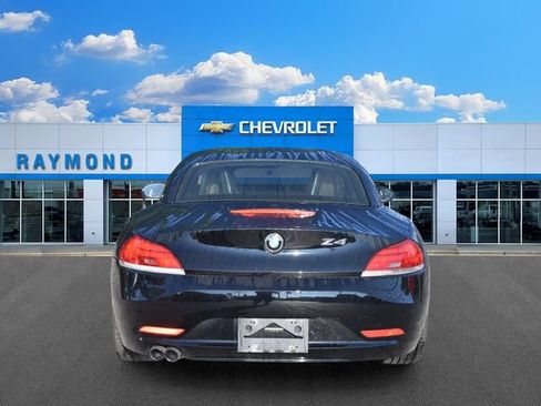 Used 2009 BMW Z4 sDrive30i RWD image 4