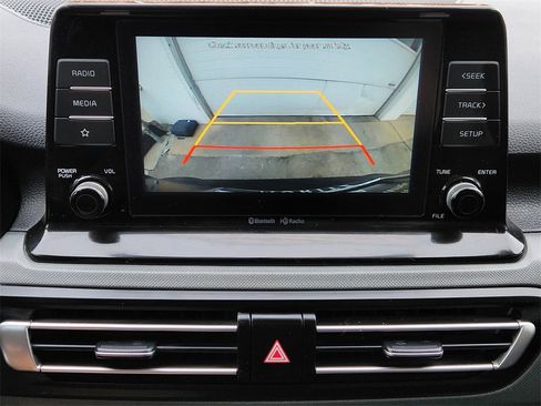 Used 2021 Kia Seltos LX image 18