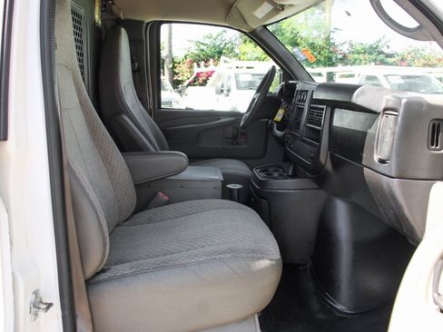 Used 2012 Chevrolet Express 2500 Work Van w/ Power Package image 32