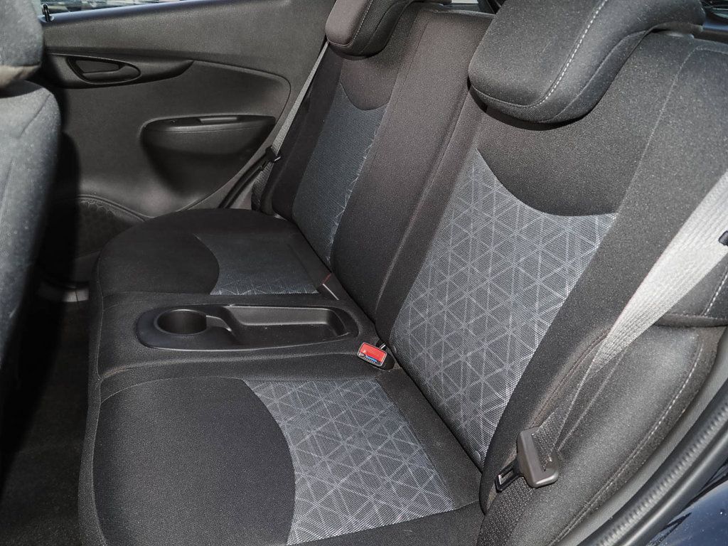 Certified 2021 Chevrolet Spark LT w/ Spark Special Edition FWD image 21