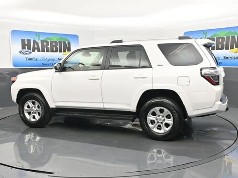 Used 2024 Toyota 4Runner SR5 image 3