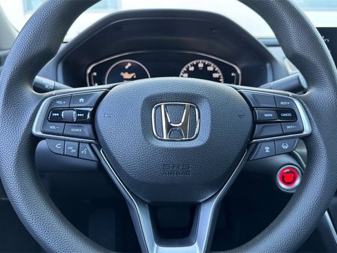Used 2018 Honda Accord LX image 22