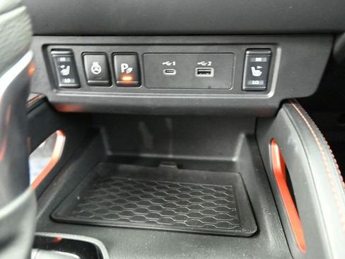 Used 2023 Nissan Frontier Pro-X w/ Pro Convenience Package RWD image 19
