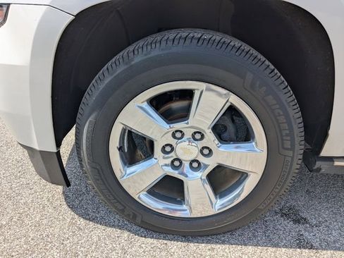 Used 2017 Chevrolet Tahoe Premier image 18